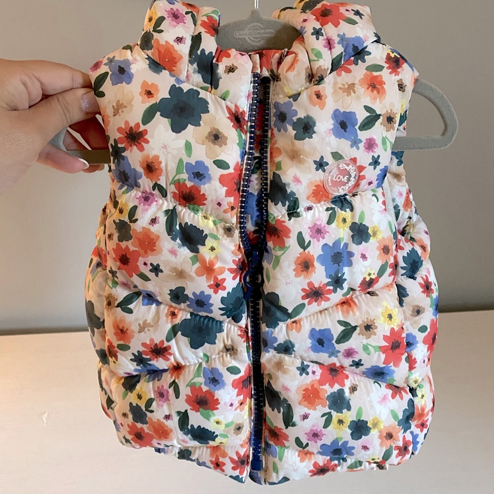Zara Baby puffer floral vest
